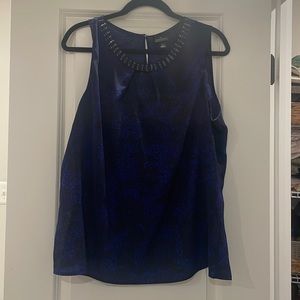 Worthington jeweled collar key hole sleeveless blouse